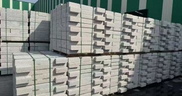 株洲芝麻白路沿石