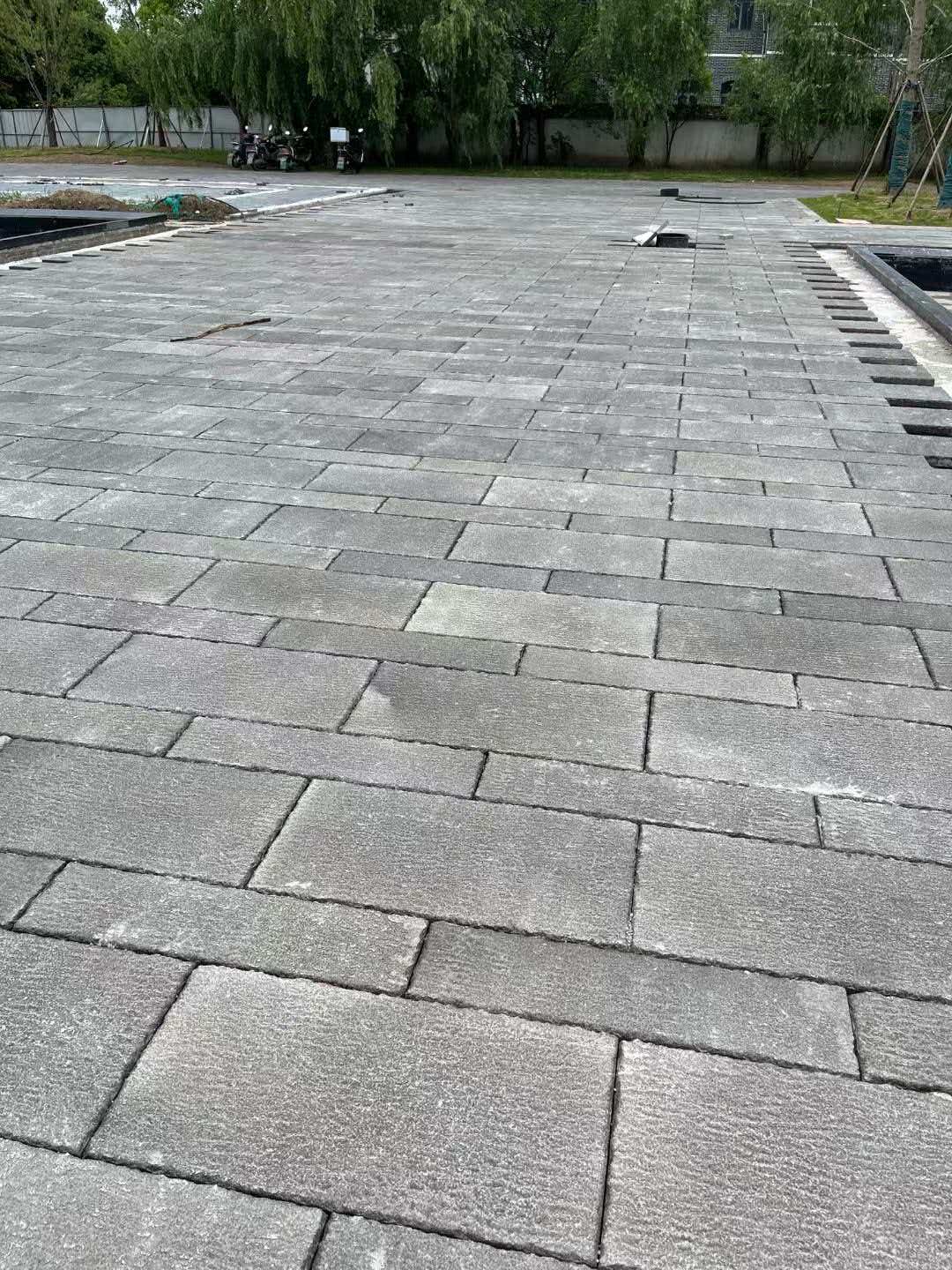 株洲 工地仿古石铺装现场实拍