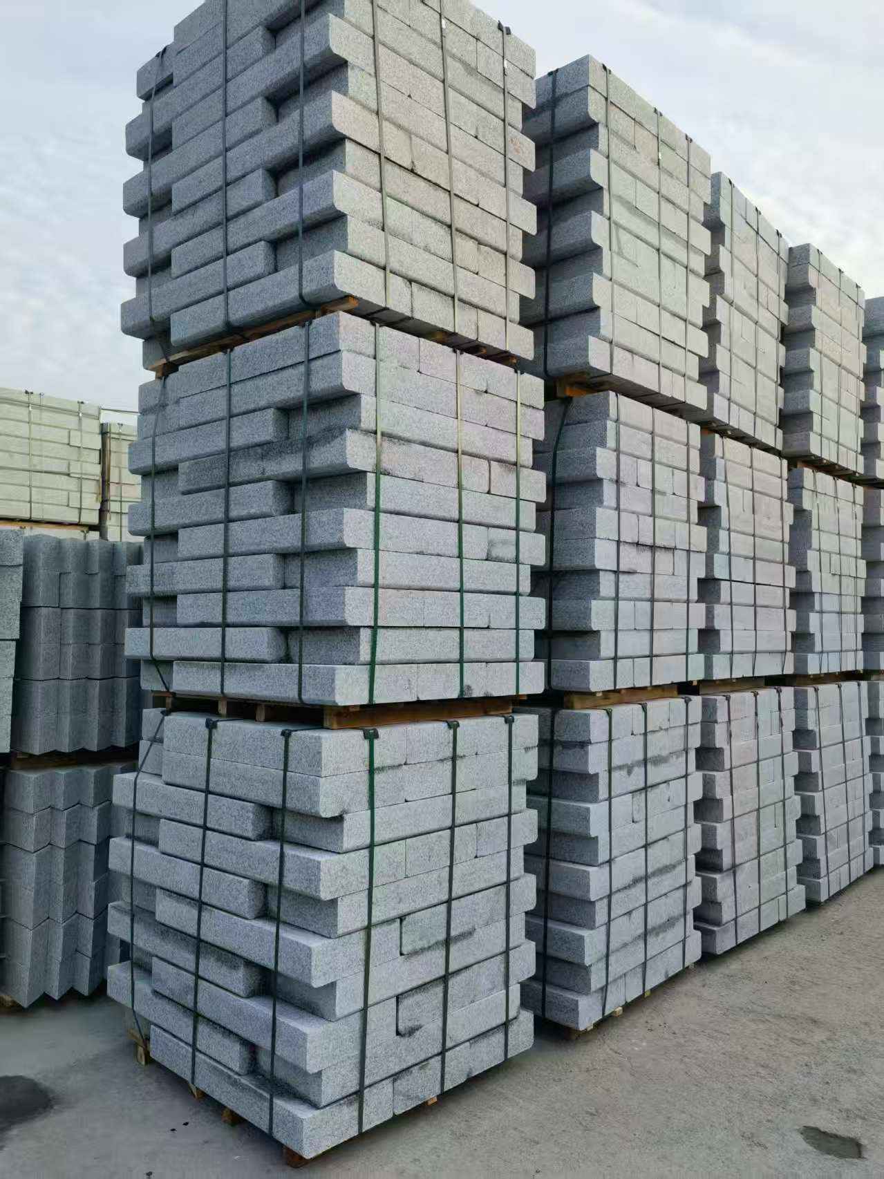 株洲 路沿石（路侧石），颜色一致，尺寸标准