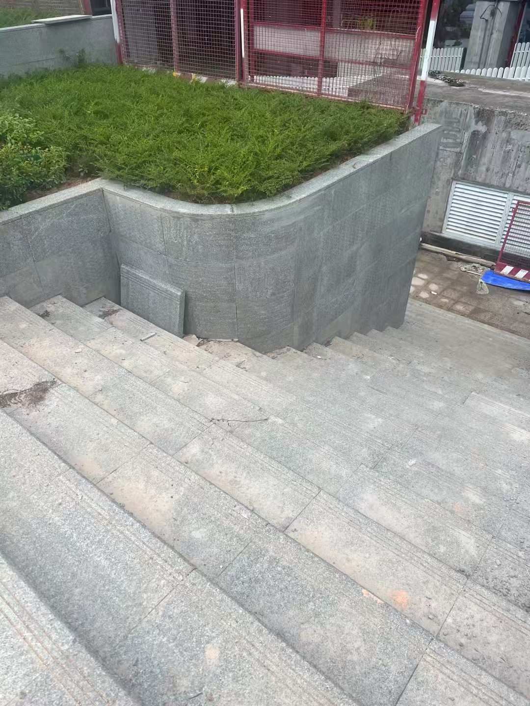 株洲 芝麻黑火烧面铺装案例